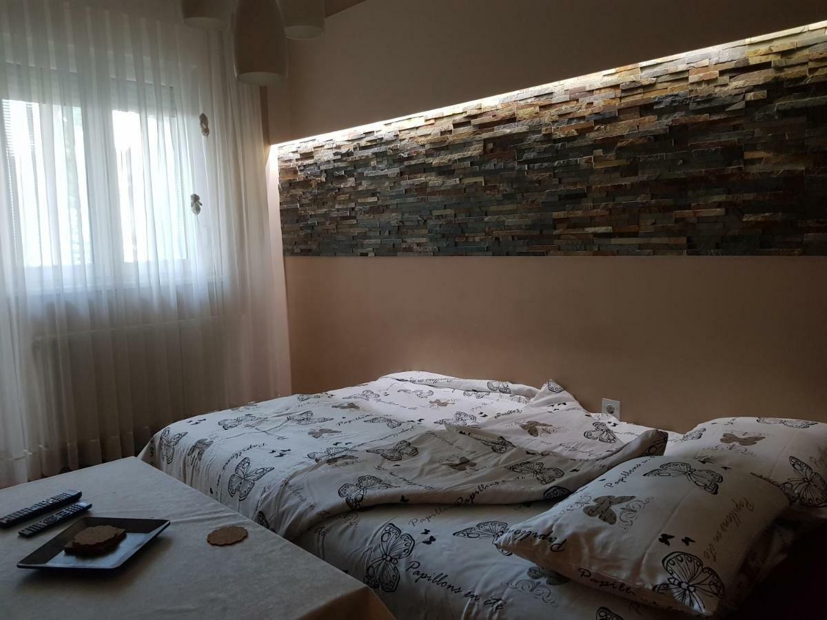 Apartmán Hulk Vrsac Exteriér fotografie