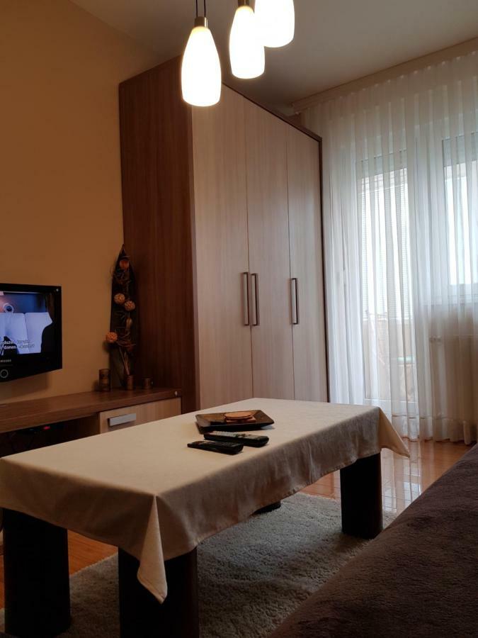 Apartmán Hulk Vrsac Exteriér fotografie